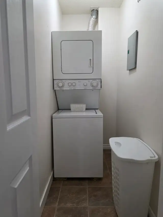 1 Bed / 1 Bath Fully Furnished Townhomes – 2 Units Coming Soon! - Photo 12