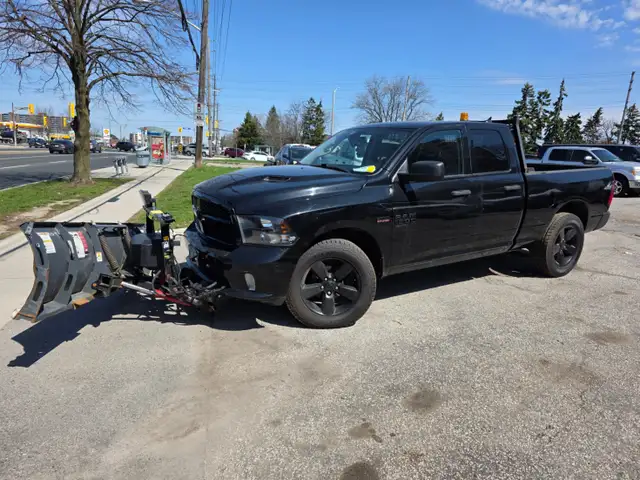 2021 Ram 1500 Classic Express 4x4 Quad Cab 6'4' Box