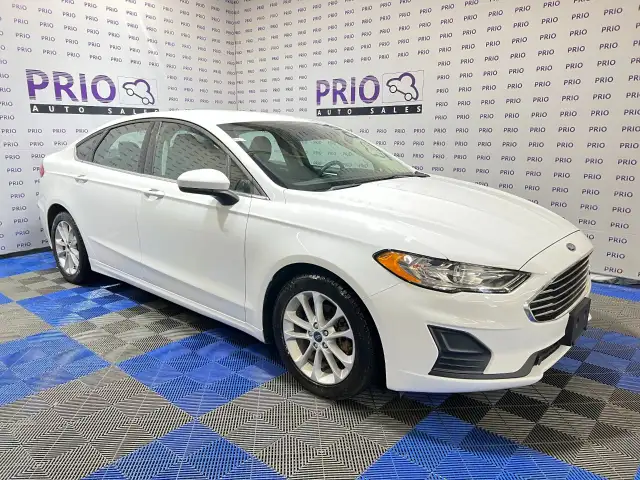 2020 Ford Fusion Hybrid - Photo 7