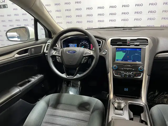 2020 Ford Fusion Hybrid - Photo 29