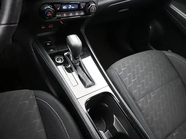 2024 Nissan Kicks SV Heated Seats & Steering Wheel I Apple CarPl - Photo 9