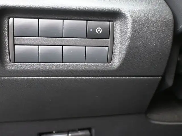 2024 Nissan Kicks SV Heated Seats & Steering Wheel I Apple CarPl - Photo 13