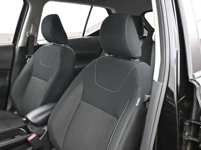 2024 Nissan Kicks SV Heated Seats & Steering Wheel I Apple CarPl - Photo 14