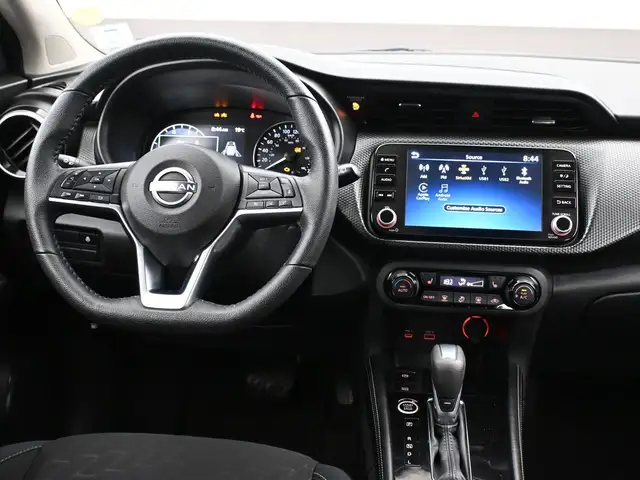 2024 Nissan Kicks SV Heated Seats & Steering Wheel I Apple CarPl - Photo 23