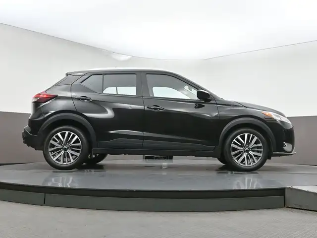 2024 Nissan Kicks SV Heated Seats & Steering Wheel I Apple CarPl - Photo 34