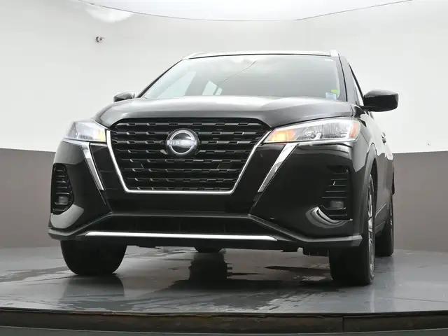 2024 Nissan Kicks SV Heated Seats & Steering Wheel I Apple CarPl - Photo 36