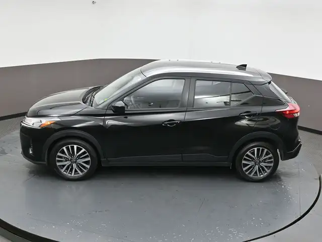 2024 Nissan Kicks SV Heated Seats & Steering Wheel I Apple CarPl - Photo 44