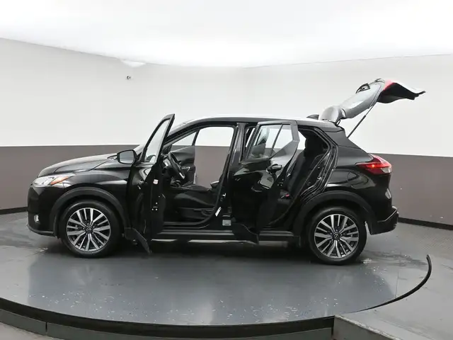 2024 Nissan Kicks SV Heated Seats & Steering Wheel I Apple CarPl - Photo 53