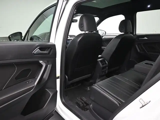 2022 Volkswagen Tiguan COMFORTLINE R-LINE AWD SUNROOF, LEATHERET - Photo 19