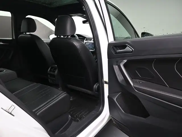 2022 Volkswagen Tiguan COMFORTLINE R-LINE AWD SUNROOF, LEATHERET - Photo 24