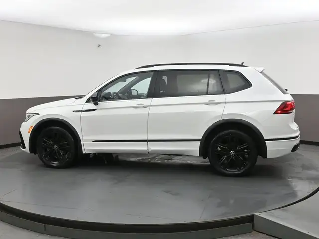2022 Volkswagen Tiguan COMFORTLINE R-LINE AWD SUNROOF, LEATHERET - Photo 30