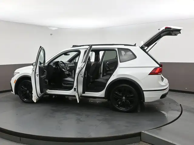2022 Volkswagen Tiguan COMFORTLINE R-LINE AWD SUNROOF, LEATHERET - Photo 47
