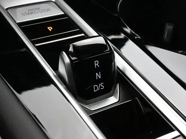 2024 Volkswagen Atlas Highline HEATED SEATS, HEATED STEERING WHE - Photo 9