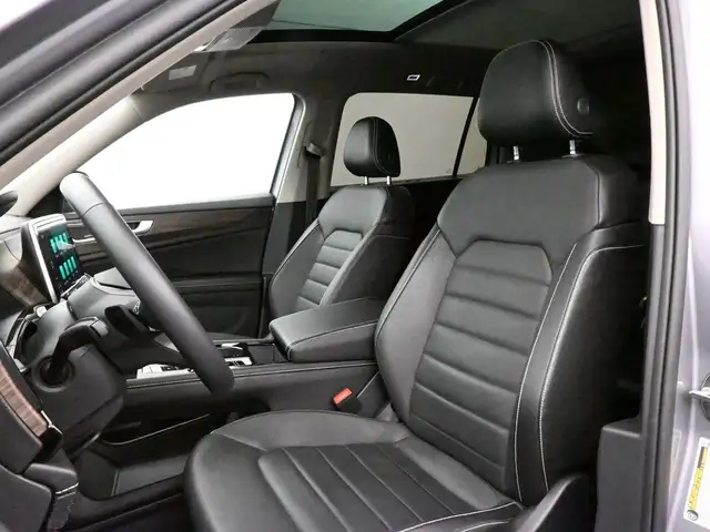 2024 Volkswagen Atlas Highline HEATED SEATS, HEATED STEERING WHE - Photo 19