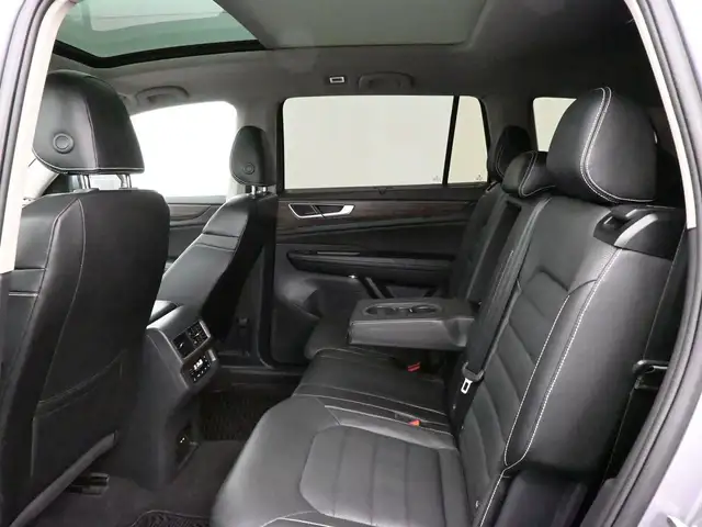 2024 Volkswagen Atlas Highline HEATED SEATS, HEATED STEERING WHE - Photo 23