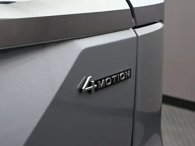 2024 Volkswagen Atlas Highline HEATED SEATS, HEATED STEERING WHE - Photo 27