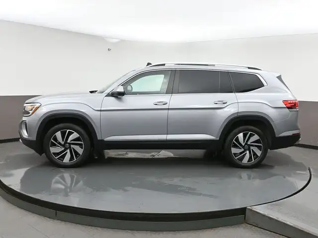 2024 Volkswagen Atlas Highline HEATED SEATS, HEATED STEERING WHE - Photo 34