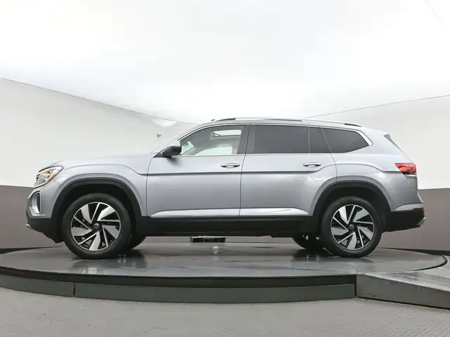 2024 Volkswagen Atlas Highline HEATED SEATS, HEATED STEERING WHE - Photo 44