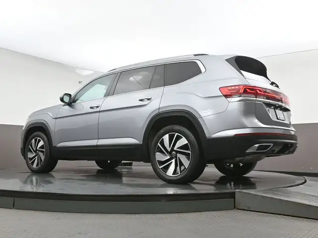 2024 Volkswagen Atlas Highline HEATED SEATS, HEATED STEERING WHE - Photo 45