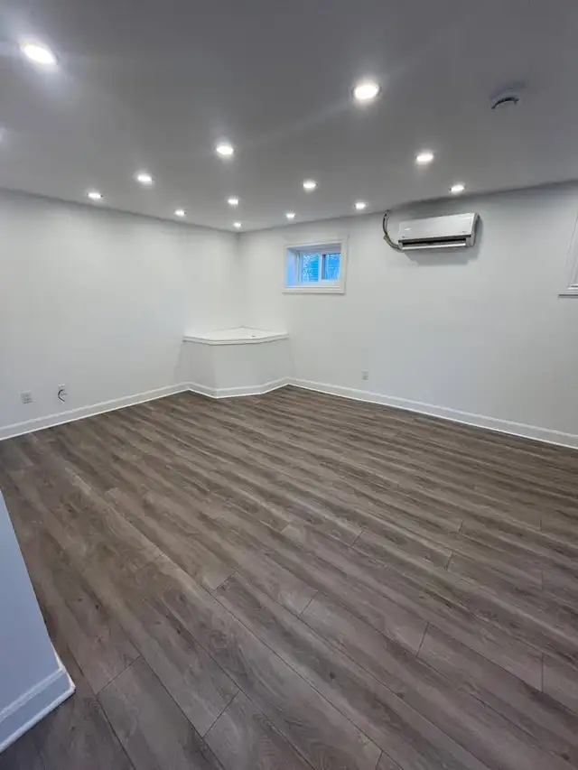 Brand New 1 Bedroom Apartment With Laundry! - Photo 2