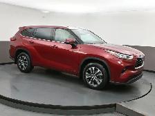 2021 Toyota Highlander Hybrid XLE | AWD | POWER SUNROOF | HEATED