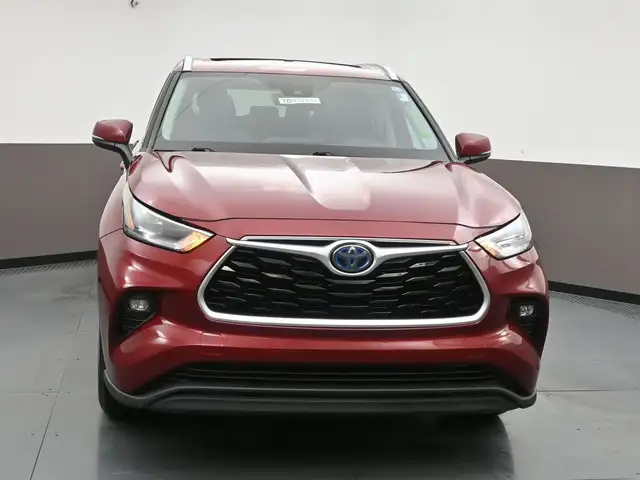2021 Toyota Highlander Hybrid XLE | AWD | POWER SUNROOF | HEATED - Photo 2