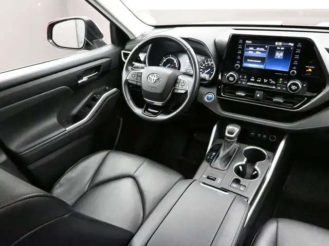 2021 Toyota Highlander Hybrid XLE | AWD | POWER SUNROOF | HEATED - Photo 31