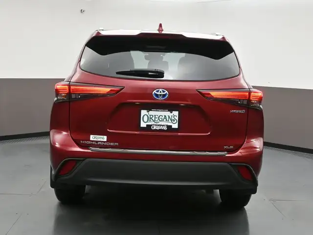 2021 Toyota Highlander Hybrid XLE | AWD | POWER SUNROOF | HEATED - Photo 37