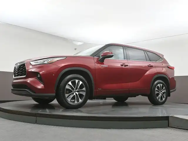 2021 Toyota Highlander Hybrid XLE | AWD | POWER SUNROOF | HEATED - Photo 44