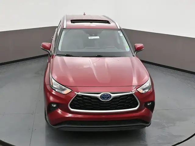 2021 Toyota Highlander Hybrid XLE | AWD | POWER SUNROOF | HEATED - Photo 49