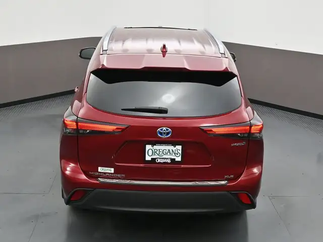 2021 Toyota Highlander Hybrid XLE | AWD | POWER SUNROOF | HEATED - Photo 53