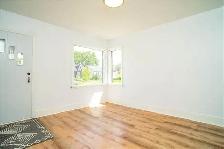 MODERN 2 BEDROOM WEST END HOME AVAILABLE JULY OR AUG - Photo 4