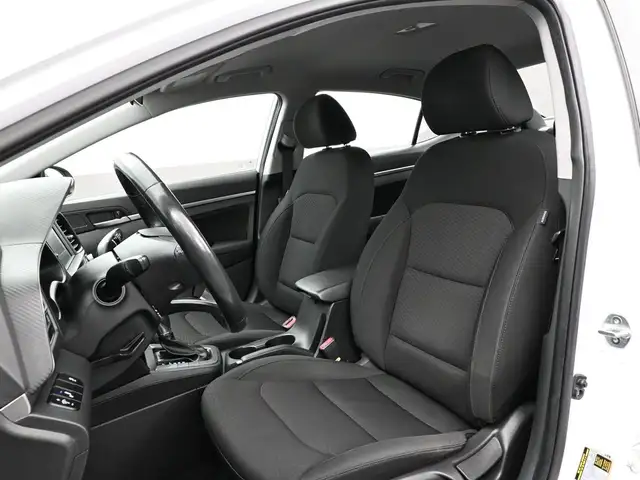 2020 Hyundai Elantra PREFERRED BACKUP CAMERA HEATED SEATS & MORE - Photo 18