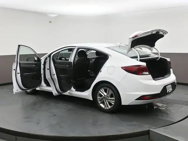 2020 Hyundai Elantra PREFERRED BACKUP CAMERA HEATED SEATS & MORE - Photo 55