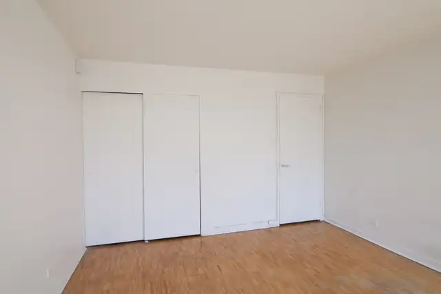 spacious one-bedroom apartment with balcony - ID 4461 - Photo 6