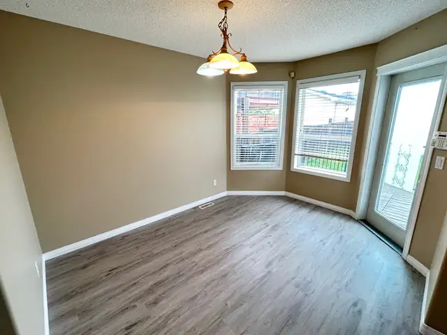 117 Campbell Crescent - Photo 7