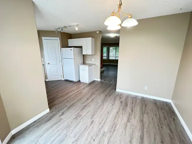 117 Campbell Crescent - Photo 8