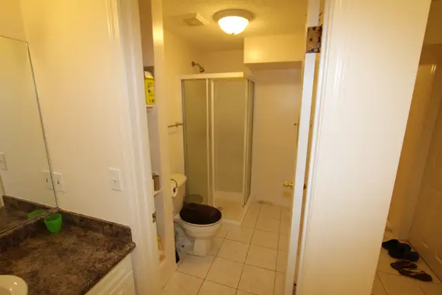 One Basement Room near UA for Rent - Photo 5