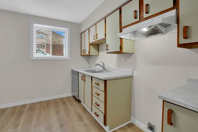 880 Bd de la Cité-des-Jeunes - 880-1 Apartment for Rent - Photo 4