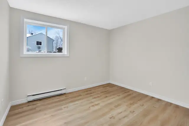 880 Bd de la Cité-des-Jeunes - 880-1 Apartment for Rent - Photo 9