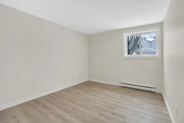 880 Bd de la Cité-des-Jeunes - 880-1 Apartment for Rent - Photo 11