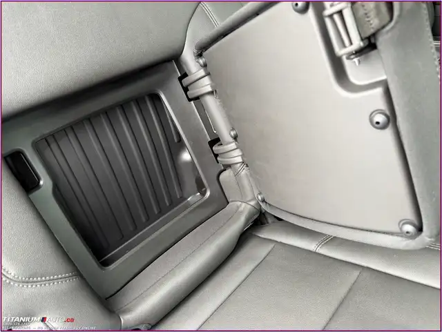 2024 GMC Sierra 1500 Elevation Premium V8 Crew Cab 4X4-Leather-B - Photo 36