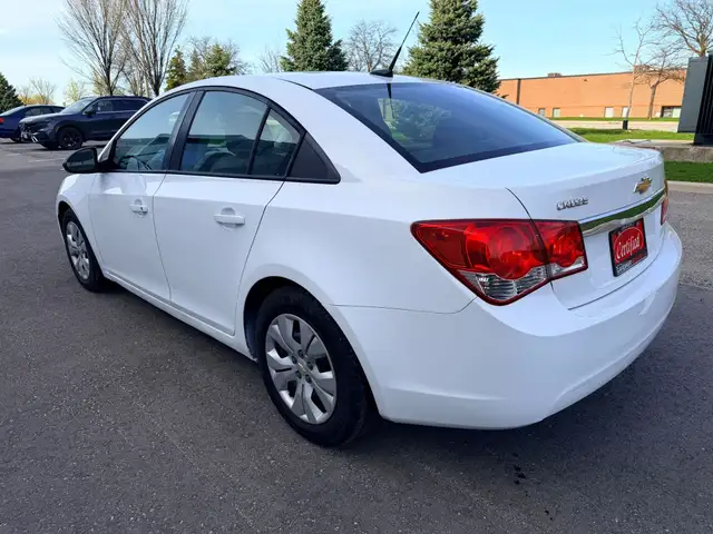 2014 Chevrolet Cruze 4dr Sedan 2LS - Photo 6