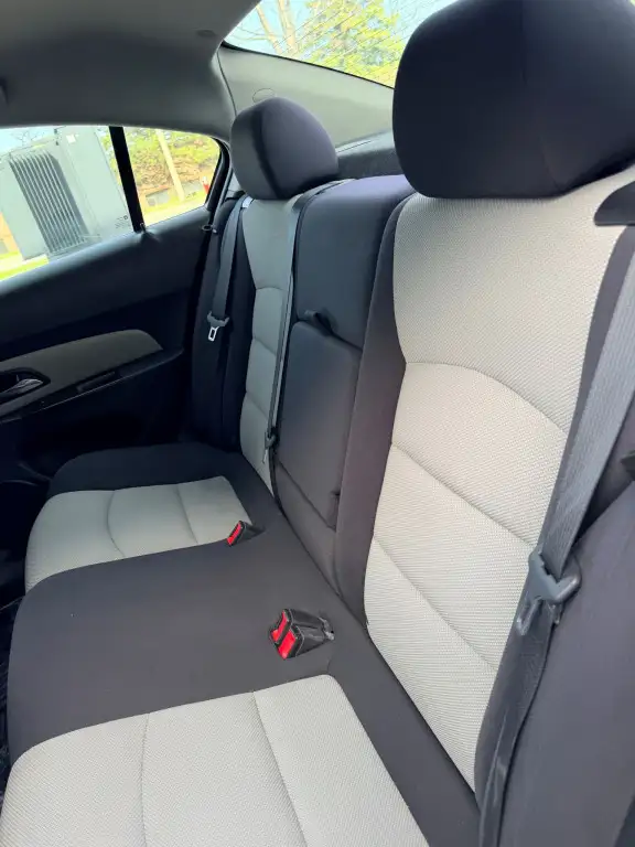 2014 Chevrolet Cruze 4dr Sedan 2LS - Photo 14