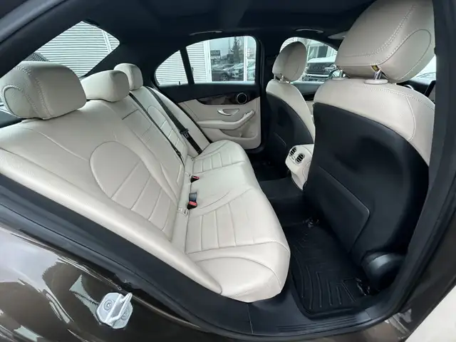 2015 Mercedes-Benz C-Class C300 4MATIC AWD SEDAN/NAVIGATION/BACK - Photo 40