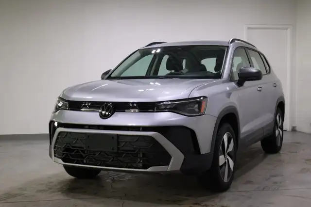 2025 Volkswagen Taos Trendline 4MOTION - Photo 2