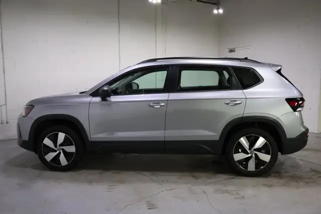 2025 Volkswagen Taos Trendline 4MOTION - Photo 3