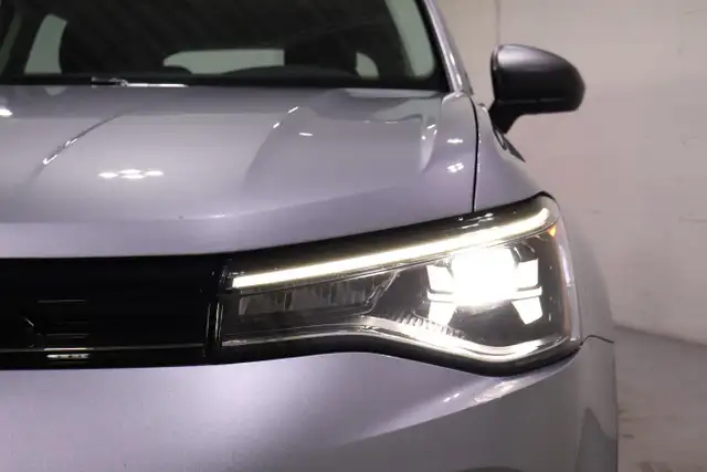 2025 Volkswagen Taos Trendline 4MOTION - Photo 10