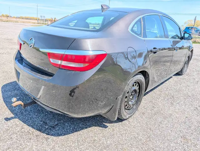 2015 Buick Verano 4dr Sdn | Extra tires! | Clean title! | No acc - Photo 3