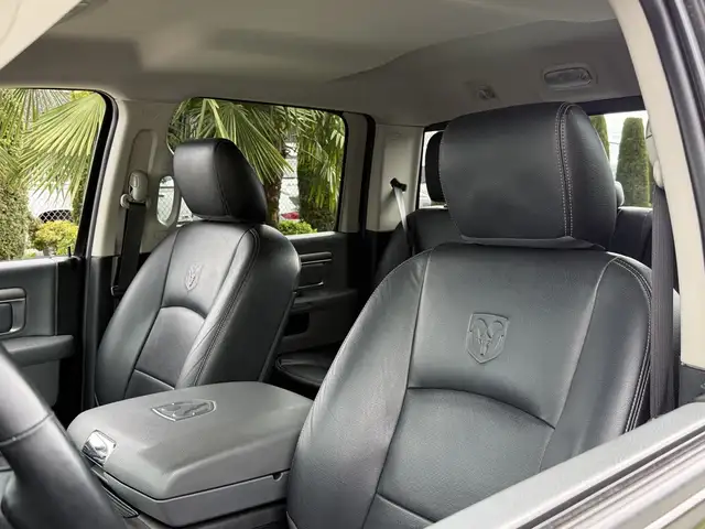 2018 Ram 1500 Big Horn Black Package Crew Cab 4X4 EcoDiesel - Photo 25